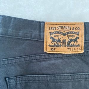 Gray Levi's